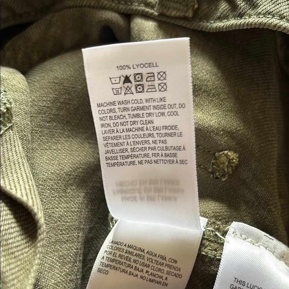 Lucky Brand Wide Leg Liquid Denim Luxe Utility Pant. Olive. Size 00/24 - Picture 14 of 14